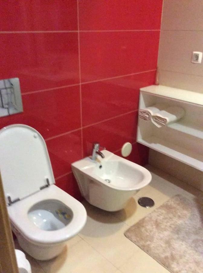 Adalberto Nascimento Luxury Aparta-Hostel At Colinas Do Cruzeiro Odivelas  Eksteriør bilde